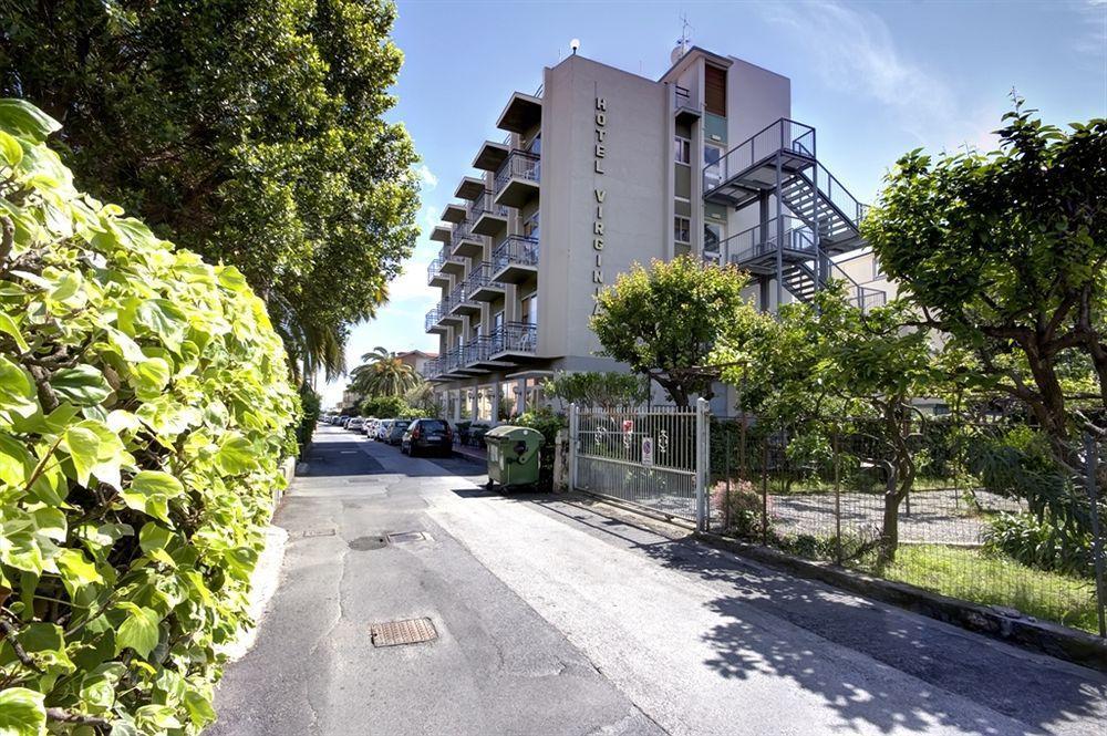 Hotel Virginia Diano Marina Exterior foto